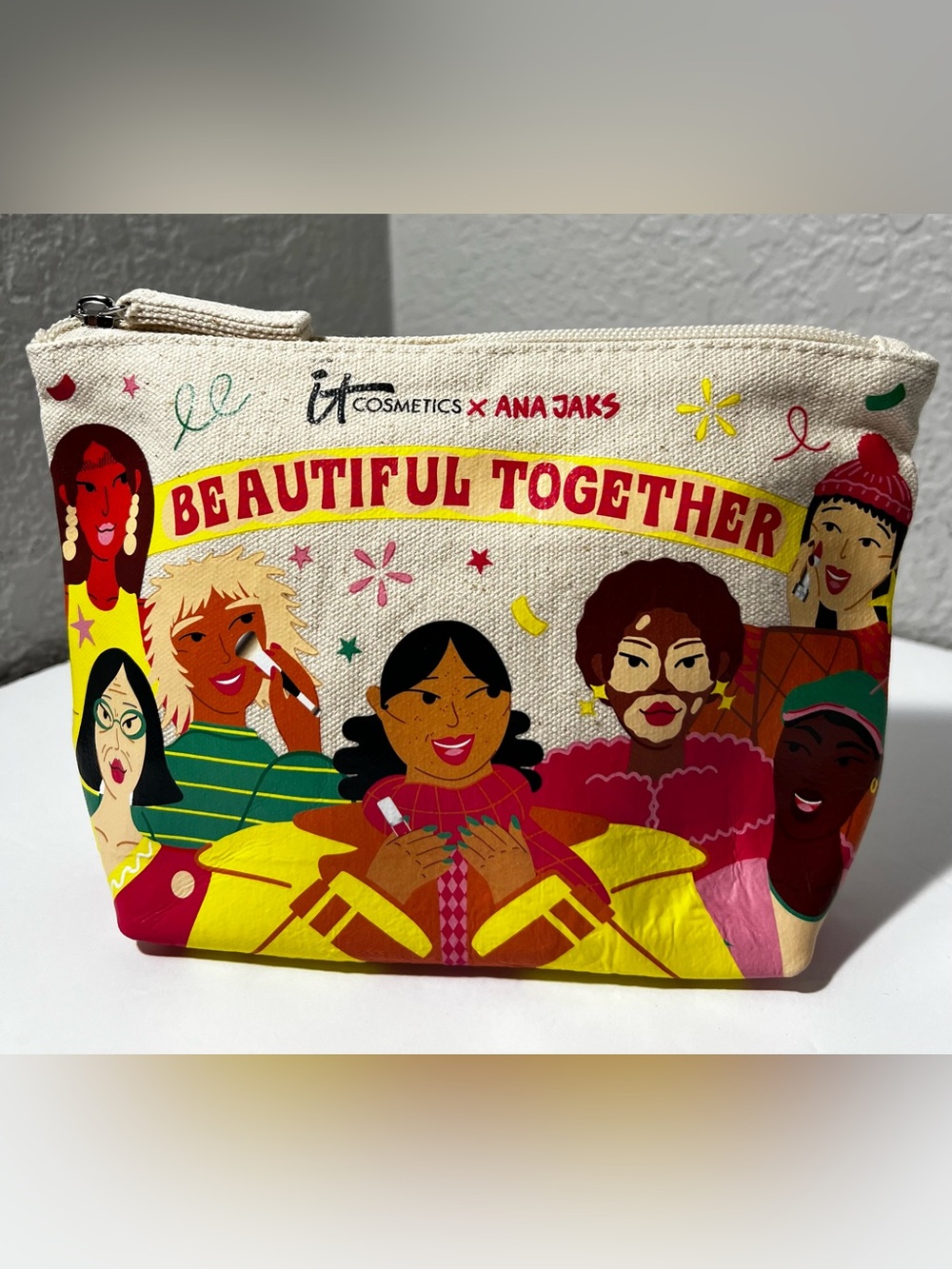 IT Cosmetics x Ana Jaks Beautiful Together Canvas Makeup Cosmetic Bag Pouch